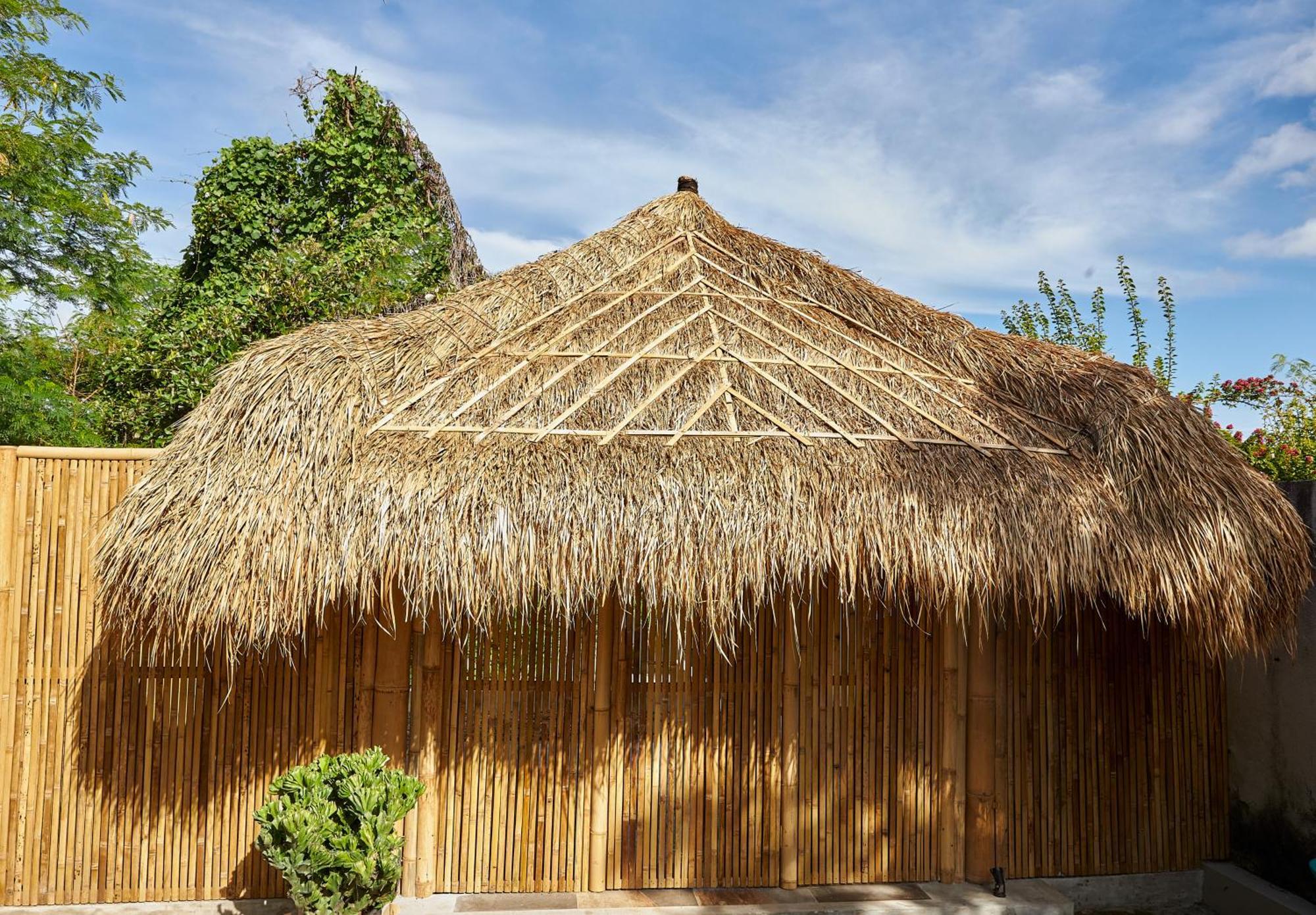 The Purist Beach Nusa Ceningan Lembongan Exterior photo